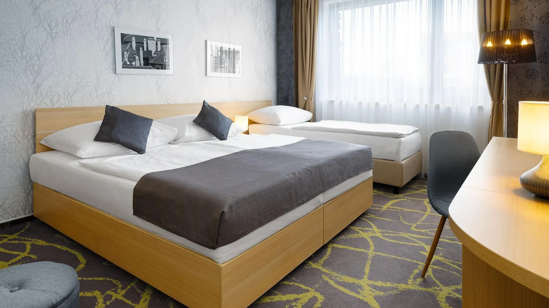 Iris Hotel Eden - Czech Leading Hotels Prague 4*,