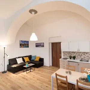 Near Wenceslas Square Apartament