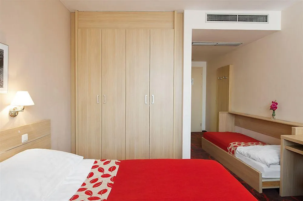 Iris Hotel Eden - Czech Leading Hotels Praga